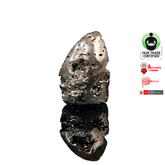 8 Forma libre de pirita de cristal peruano