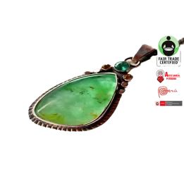 Collar de opalo peruano en plata con detalles de piedras