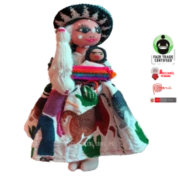 GRANDE Muneco vintage de trapo hecho a mano mujer peruana